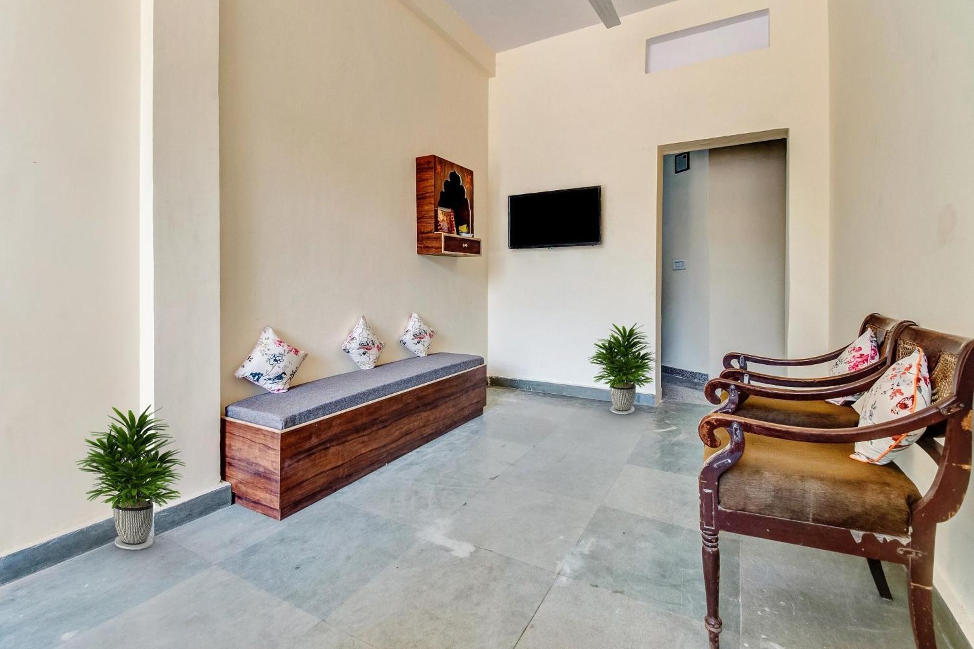Hotel O Maan Bagh Palace Джайпур Екстериор снимка