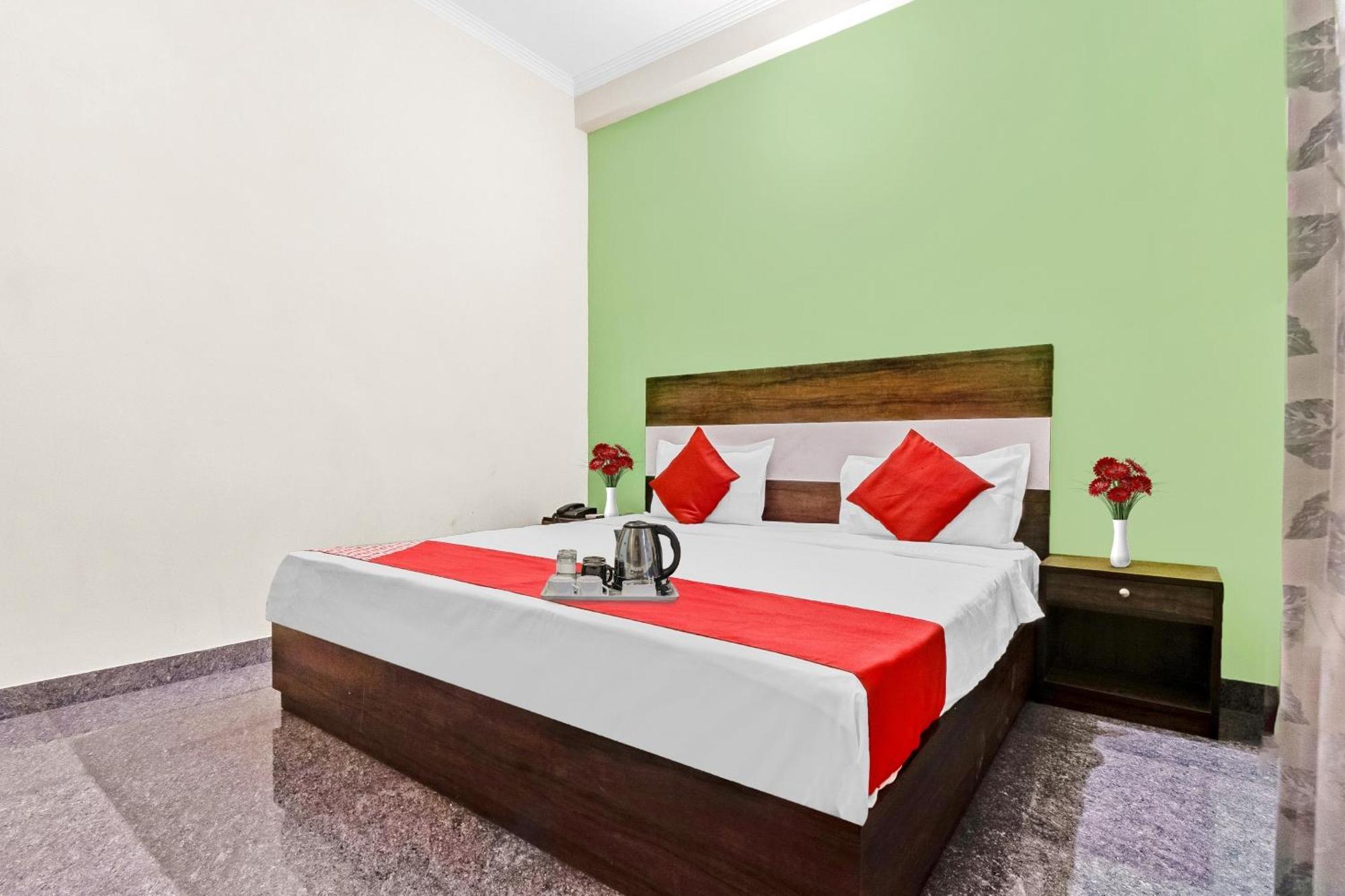 Hotel O Maan Bagh Palace Джайпур Екстериор снимка